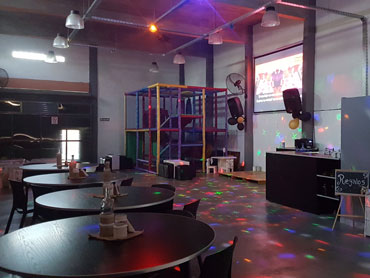 SALON MULTIEVENTOS LOCOS BAJITOS MULTIEVENTOS SALON MULTIEVENTOS LOCOS BAJITOS MULTIEVENTOS