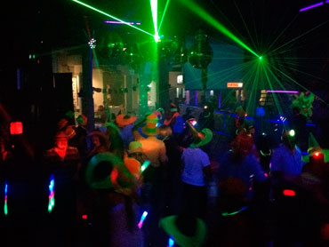 SALON MULTIEVENTOS PETOTEENS SALON MULTIEVENTOS PETOTEENS